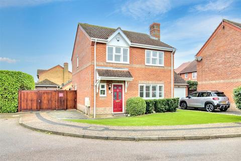 4 bedroom detached house for sale, Glebeside Close, Worthing