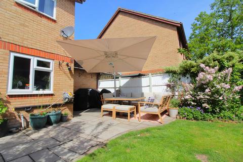 3 bedroom semi-detached house for sale, Wynn Close, Baldock, SG7