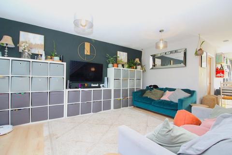3 bedroom semi-detached house for sale, Wynn Close, Baldock, SG7