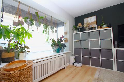 3 bedroom semi-detached house for sale, Wynn Close, Baldock, SG7