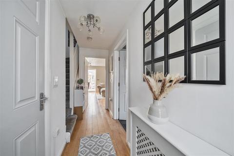 45 Ger Y Nant, Birchgrove, Swansea, SA7 0HD
