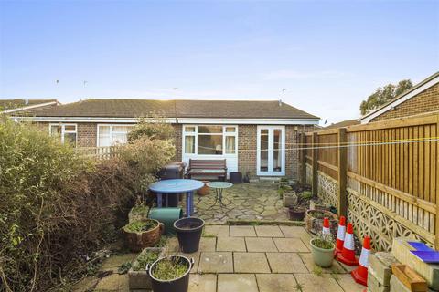 2 bedroom semi-detached bungalow for sale, Old Orchard Place, Hailsham