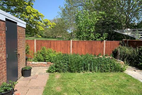 53 Copperfields, Lydd, Romney Marsh, TN29 9UU