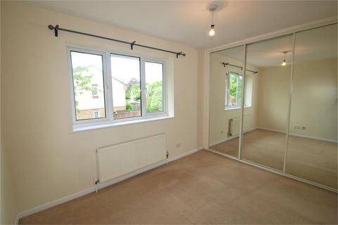 2 bedroom end of terrace house to rent, Courtlands, Bradley Stoke, Bristol BS32