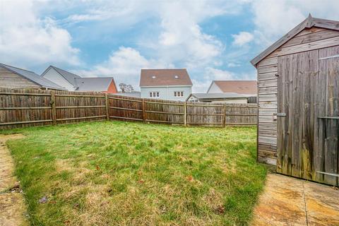 18 Redgrove Close, Bexhill-on-sea, TN39 5FD