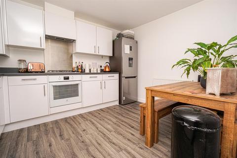 18 Redgrove Close, Bexhill-on-sea, TN39 5FD
