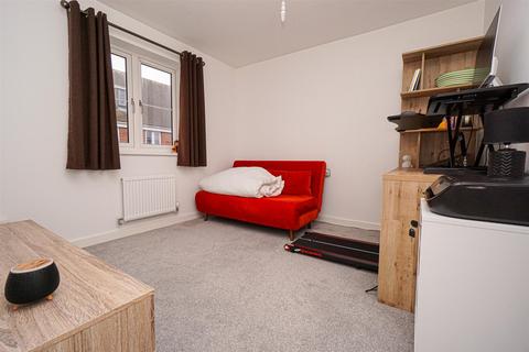 18 Redgrove Close, Bexhill-on-sea, TN39 5FD