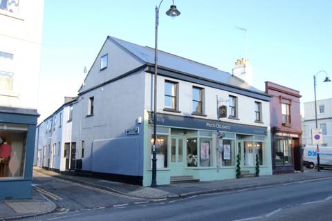 The Suffolks, Close to Cheltenham Hospital