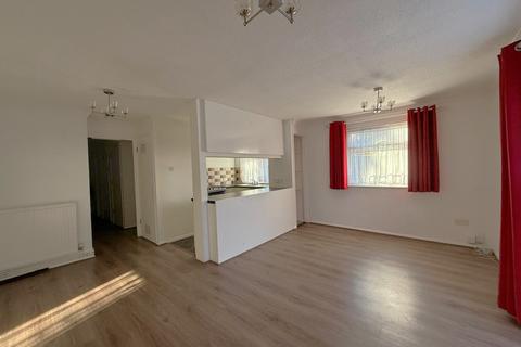 1 bedroom ground floor maisonette for sale, Regency Close, Rainham,