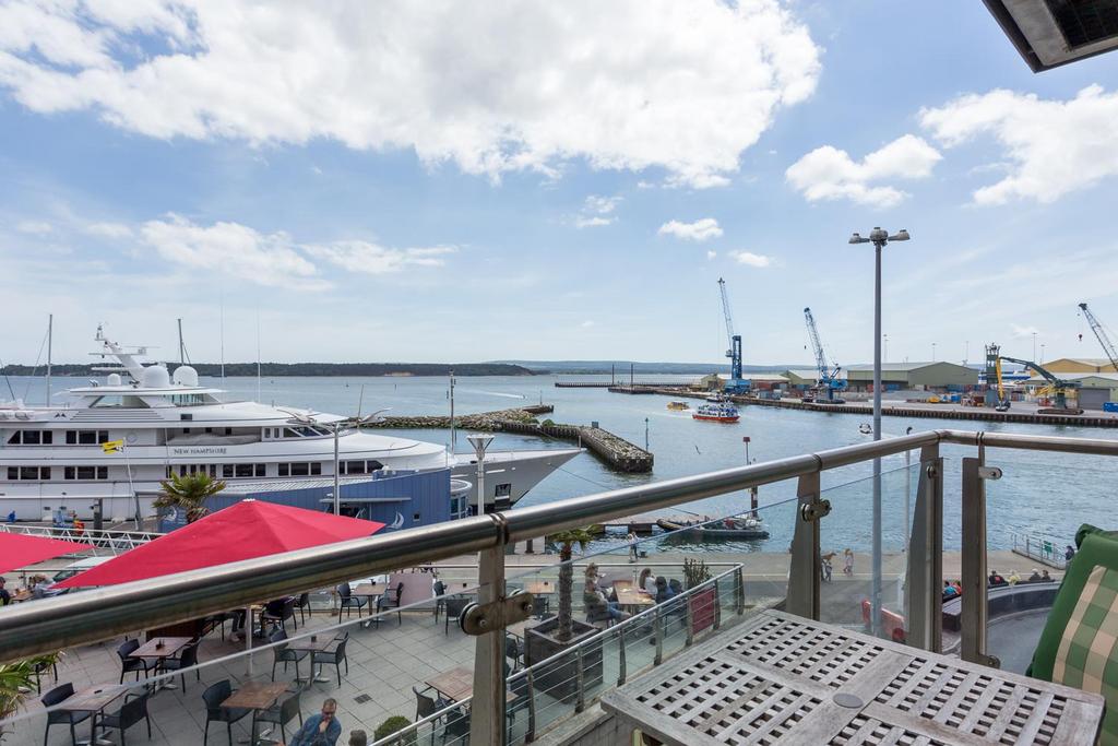 1 Dolphin Quays-11 web.jpg