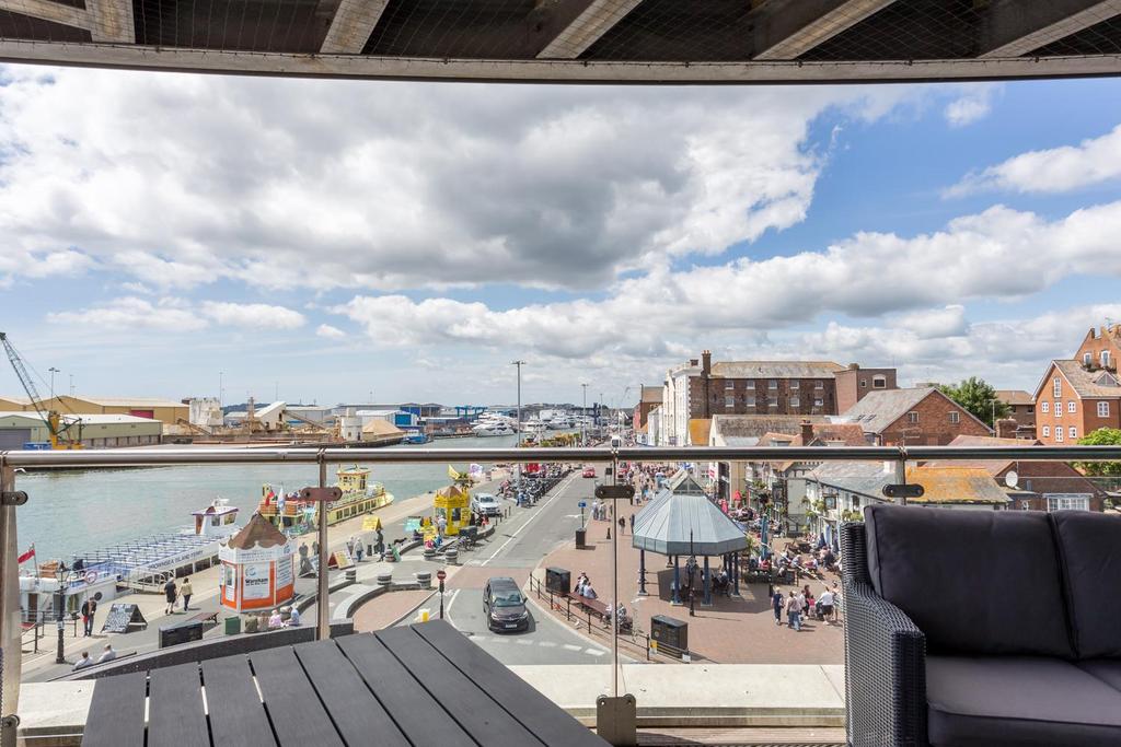 1 Dolphin Quays-18 web.jpg