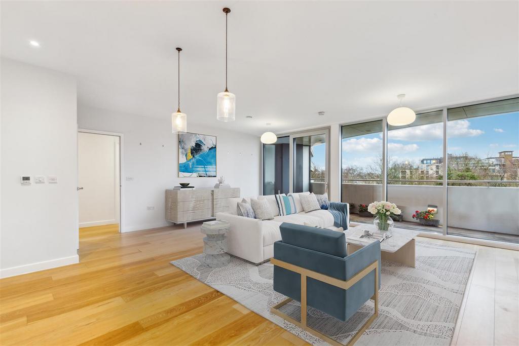 Edmunds House, W4 - FOR SALE