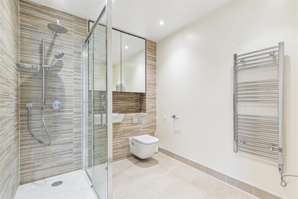 Edmunds House, W4 - FOR SALE