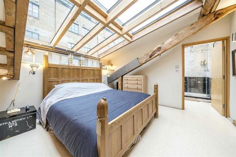 2 bedroom flat for sale, Shad Thames, London SE1