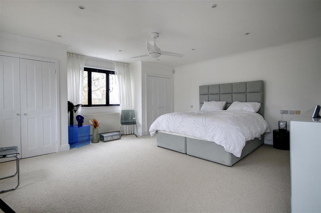 Main Bedroom.jpg