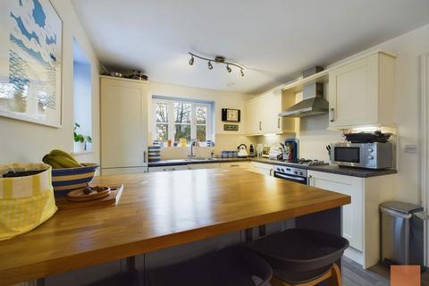 4 Beechwood Parc, Truro, TR1 1FA