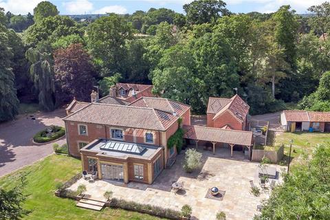 9 bedroom detached house for sale, Church Road, Ashby St. Mary, Norwich, NR14