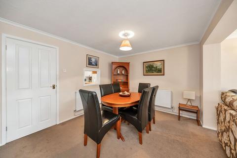 16 Bramley Avenue, Melbourn, Royston, SG8 6HG