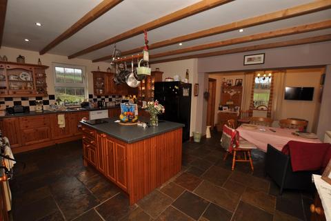 4 bedroom house for sale, Llangain, Carmarthen