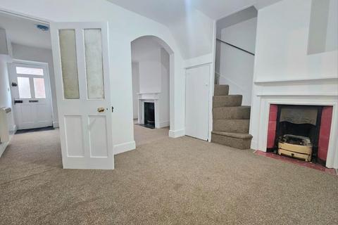 11 Bear Street, Wotton-under-edge, GL12 7DF