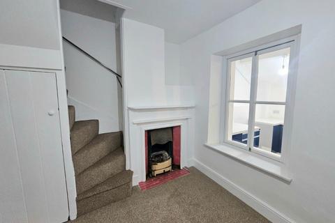 11 Bear Street, Wotton-under-edge, GL12 7DF