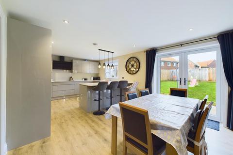 4 bedroom detached house for sale, Shipdham Road, Dereham