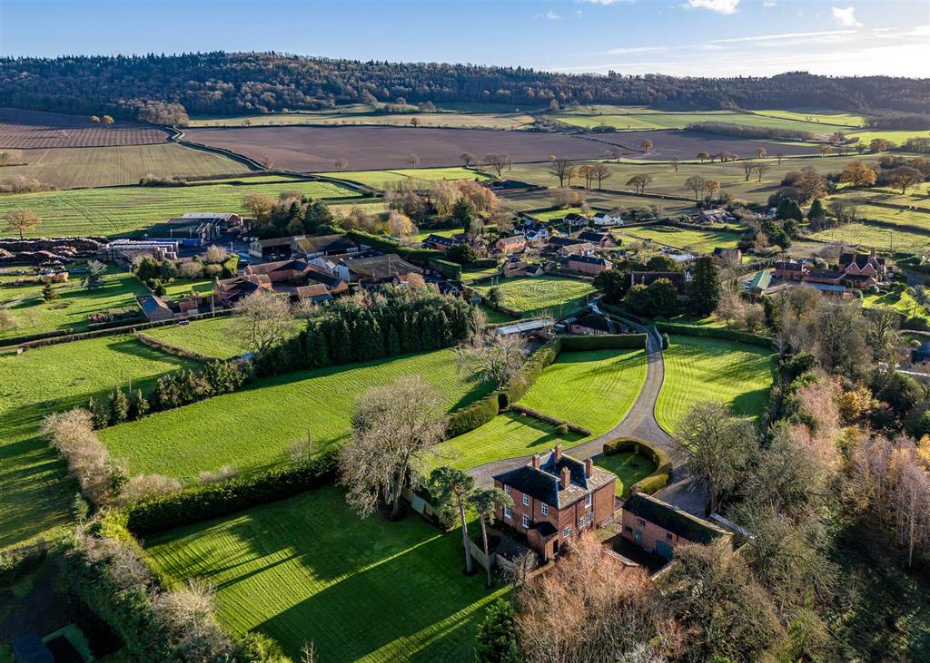 Manor House-Drone-05.jpg