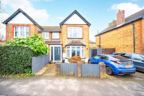 2 bedroom semi-detached house for sale, The Triangle, Woking, GU21