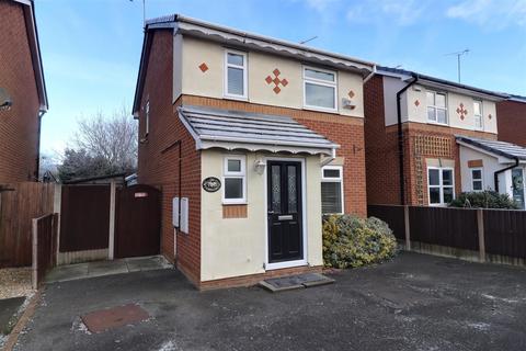 3 bedroom detached house for sale, Hughes Drive, Crewe