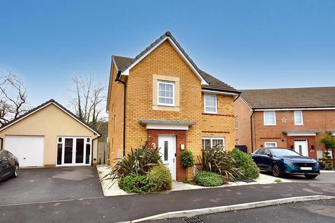 4 bedroom detached house for sale, 3 Heol Hartrey, Dinas Powys, CF64 4RL