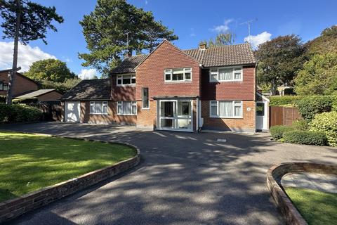 5 bedroom detached house for sale, Liverpool Road, Walmer, CT14
