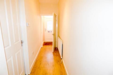 2 bedroom terraced house to rent, Nursery Lane, Felling