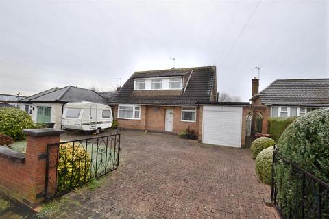 3 bedroom detached bungalow for sale, Park Road, Sileby LE12