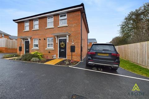 2 bedroom semi-detached house for sale, Kingstone Road, Uttoxeter ST14