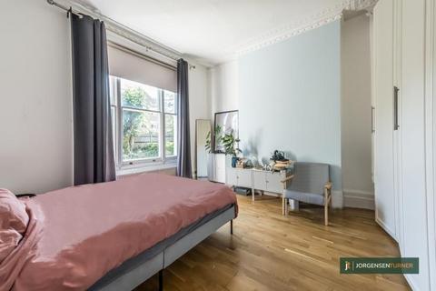 1 bedroom flat for sale, Leysfield Road, Shepherd's Bush, W12 9JF