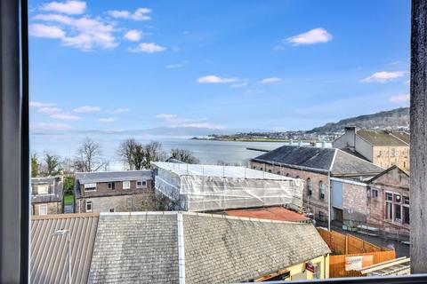 2 bedroom flat to rent, Royal Street, Inverclyde, Gourock, PA19