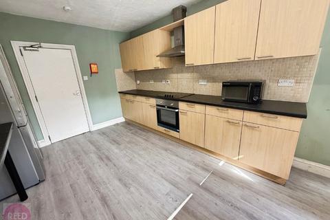 6 bedroom detached house to rent, Derby Road, Nottingham NG7