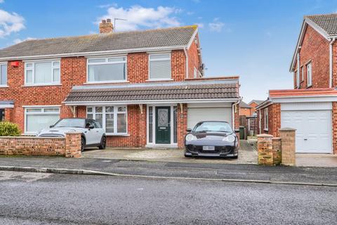 3 bedroom semi-detached house for sale, Moulton Grove, Fairfield