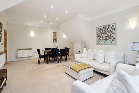 3 bedroom apartment to rent, Belvedere House, Churchfields Avenue, Weybridge, Surrey, KT13