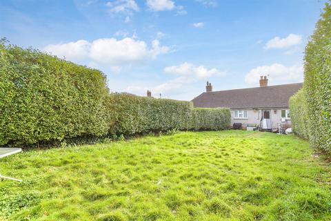 1 bedroom bungalow for sale, Clacton Road, Portsmouth, Hampshire