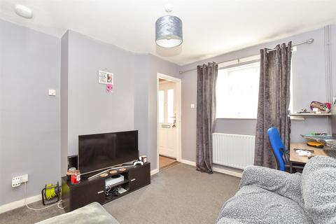 46 Clacton Road, Portsmouth, PO6 3QY