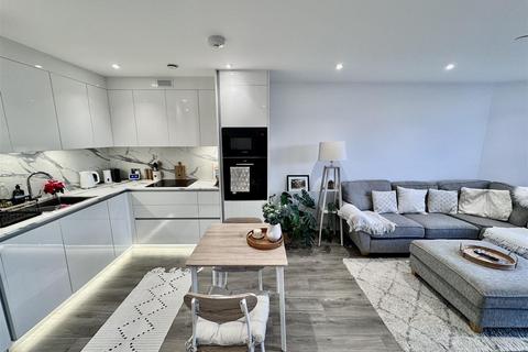 1 bedroom flat to rent, St Helier - REN008