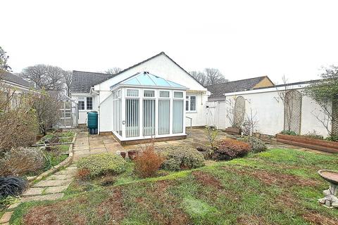 3 bedroom detached bungalow for sale, Thetchers Close