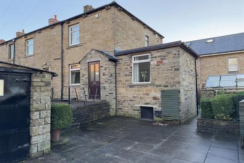 3 bedroom end of terrace house for sale, Post Office Row, Clayton West, HD8 9HE