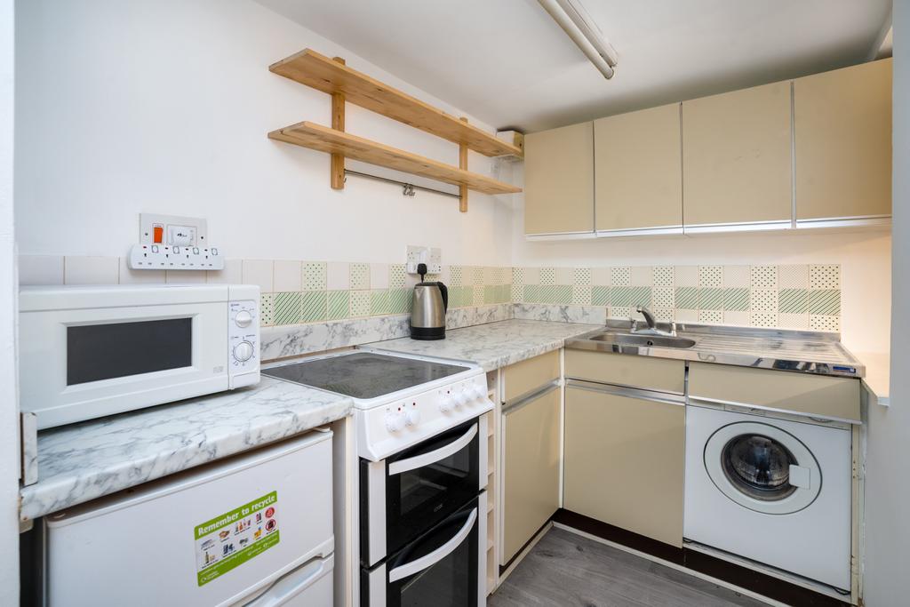 Apartment in London, Kentish Town - View 5
