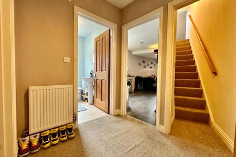 1 bedroom flat for sale, Park Street, Tiverton EX16