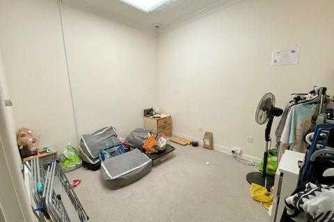 1 bedroom flat for sale, 47 Elm Grove, Southsea, Hampshire, PO5 1JF