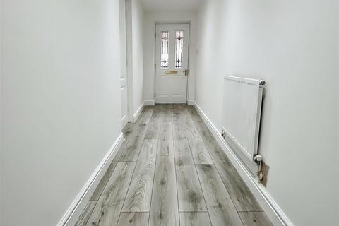 37 Applecross Close, Rochester, ME1 1SQ