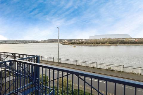 37 Applecross Close, Rochester, ME1 1SQ