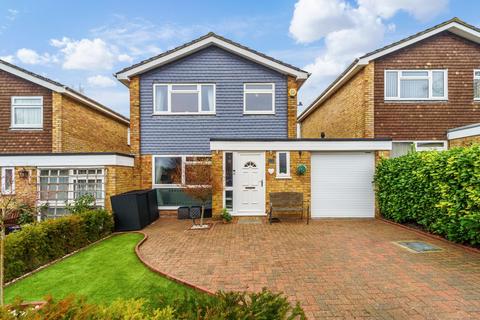 3 bedroom link detached house for sale, Poplar Drive, Banstead